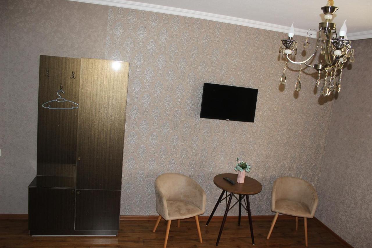 Golden Star Kazbegi Hotel Ngoại thất bức ảnh