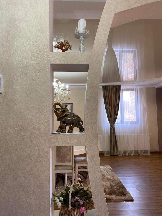 Golden Star Kazbegi Hotel Ngoại thất bức ảnh
