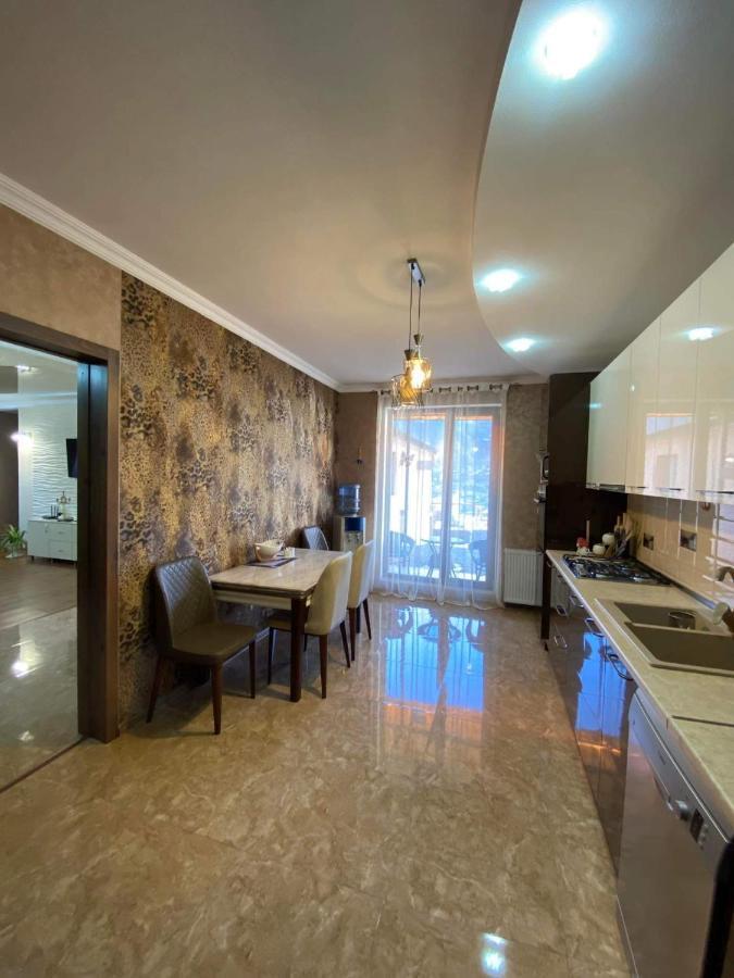Golden Star Kazbegi Hotel Ngoại thất bức ảnh