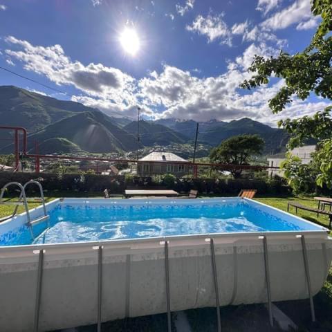Golden Star Kazbegi Hotel Ngoại thất bức ảnh