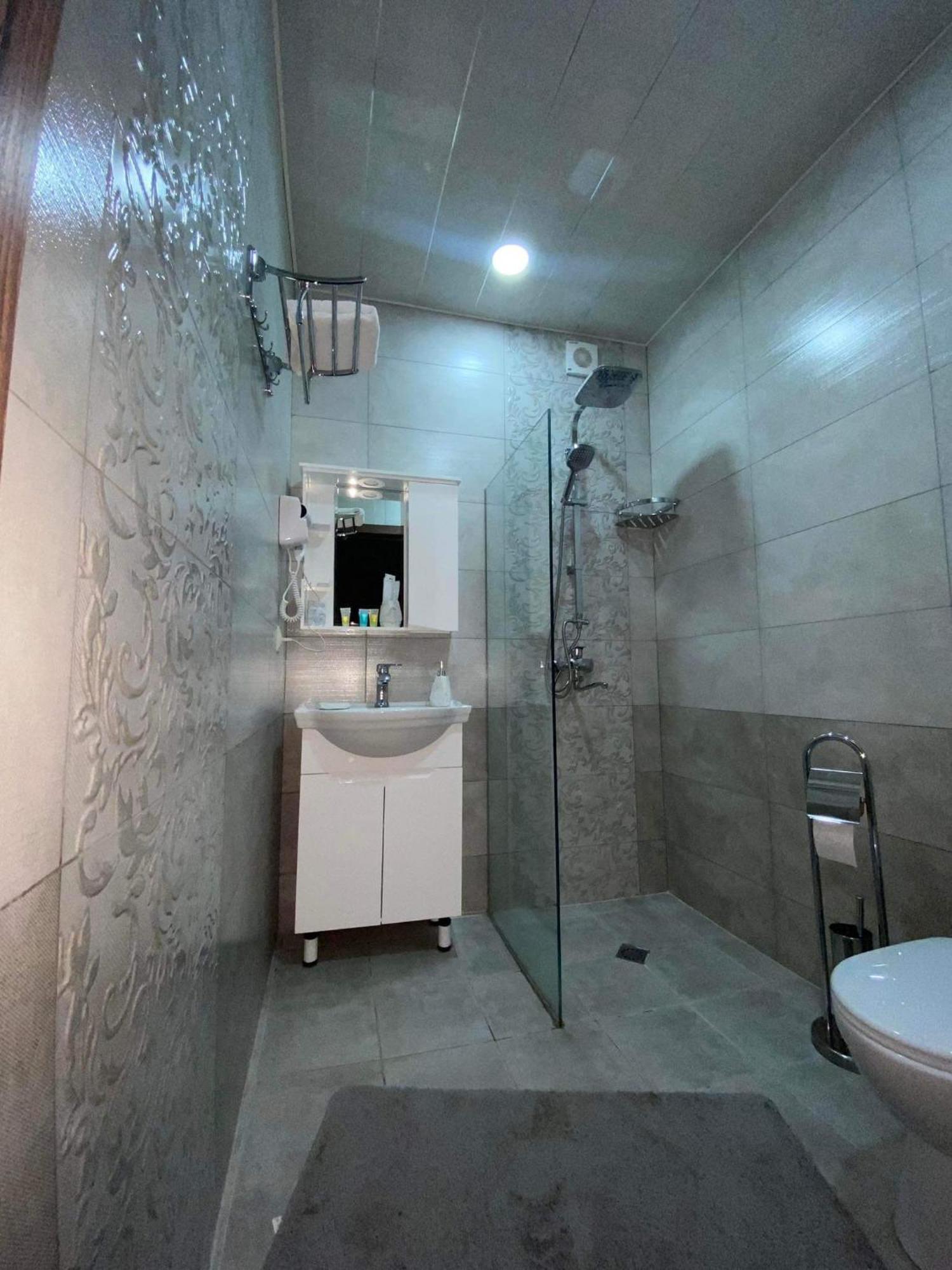 Golden Star Kazbegi Hotel Phòng bức ảnh