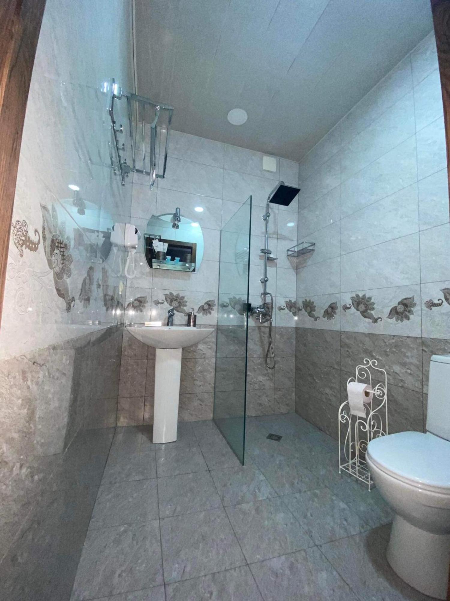 Golden Star Kazbegi Hotel Phòng bức ảnh